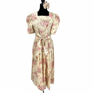 Vintage Laura Ashley Cottage Core Floral Dress
